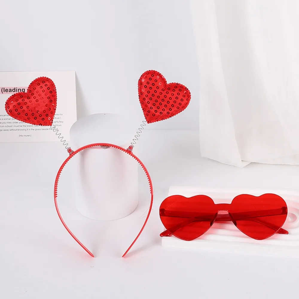 Cerchietto per capelli con coriandoli Fascia per capelli rossa con cuore di pesca rosso Occhiali Fascia per capelli a forma di cuore con amore Fascia rossa Copricapo per San Valentino