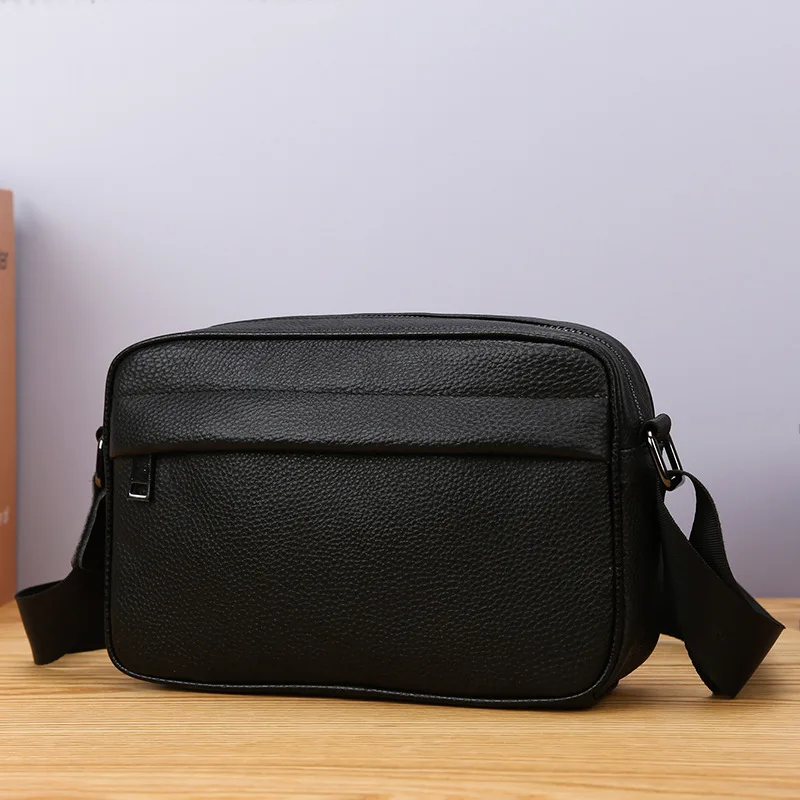 

2025 New Luxury Casual Men's Handbags Genuine Leather Male Shoulder Bag Fashion Crossbody Bag Boy Brand Mini Messenger Bags