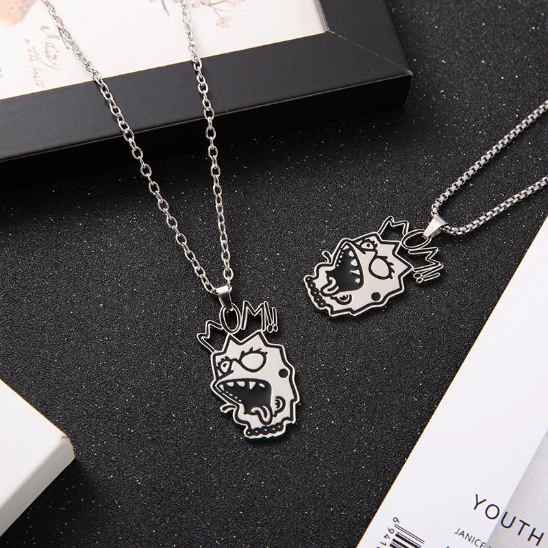 Lightning Bear Stainless Steel Necklace Men Women Funny Character Pendant Hip-hop Fashion Street Exaggerated Accessories