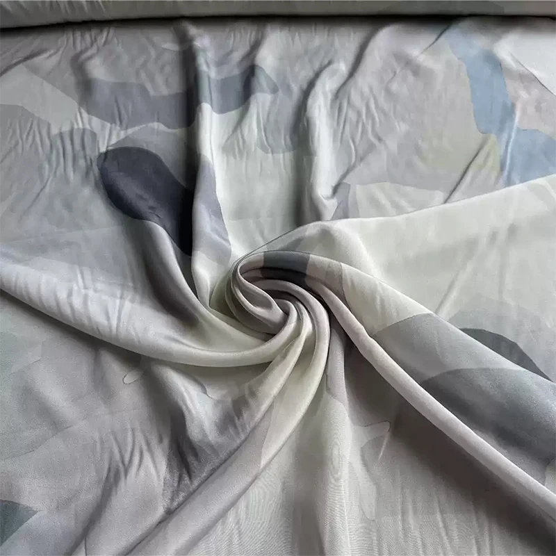 1 meter 100% Mulberry Silk 24 momme Silk Fabric White Bleeding Printed 112cm 44" wide by the yard JN869