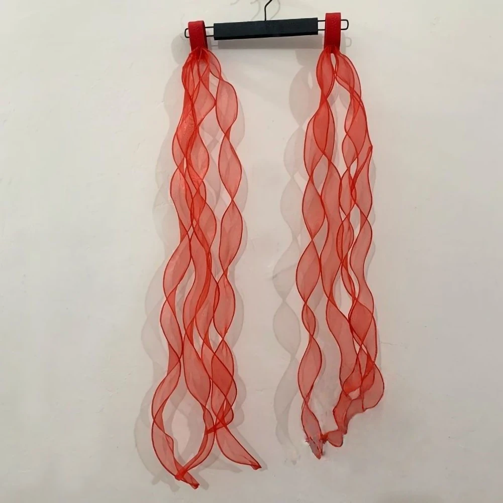 Czarne Nowoczesne Akcesoria do Tańca Towarzyskiego Samba Opaska na Nadgarstek w kolorze bordowym Akcesoria do Strojów Scenicznych Ręka Pływająca Falująca GB Dance