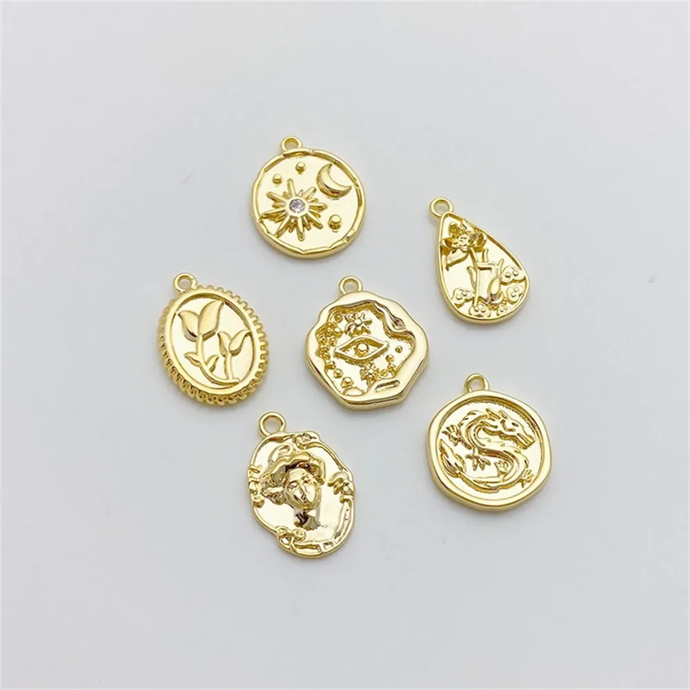 Colgante de tarjeta redonda con botón de flor y cabeza de Reina chapado en oro de 14 quilates, cuentas de joyería DIY para collar, pulsera, accesorios artesanales