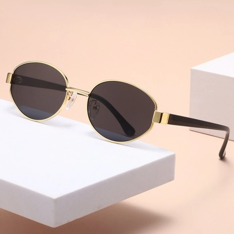 

New Retro Oval Sunglasses Ins Fashion High Sense of Street Shooting Sunglasses Men and Women Sunscreen Driving Sunglasses