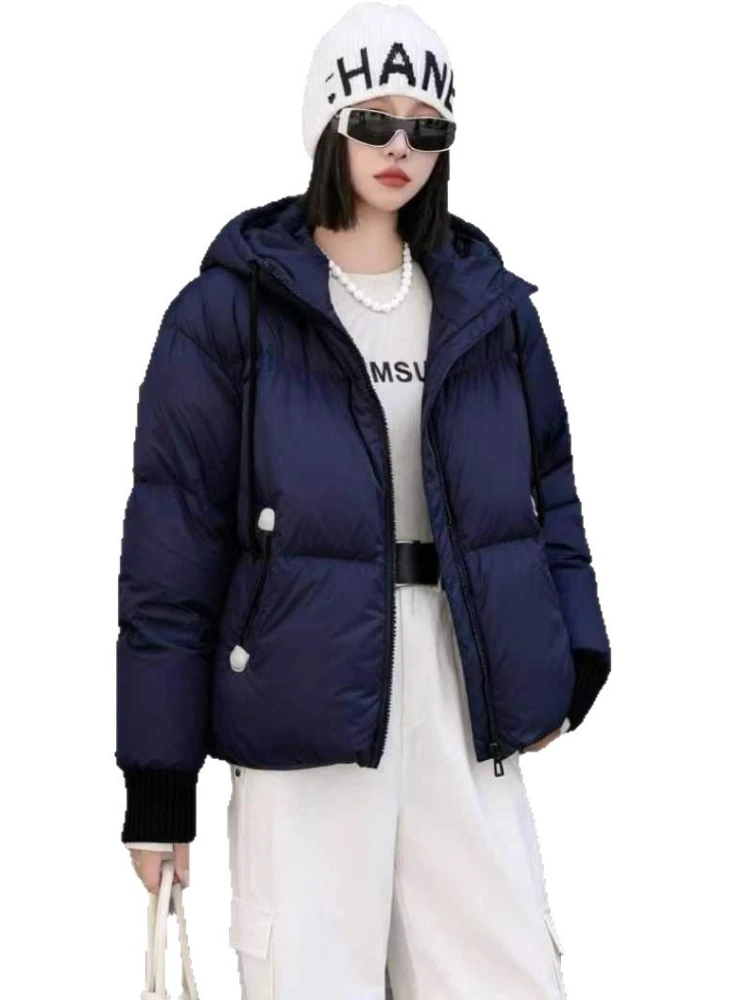 2025 جديد أسفل سترة 90 الأبيض بطة معطف منتفخ المرأة الشتاء مقنعين سميكة الدافئة بلون سترات قصيرة لملابس خارجية