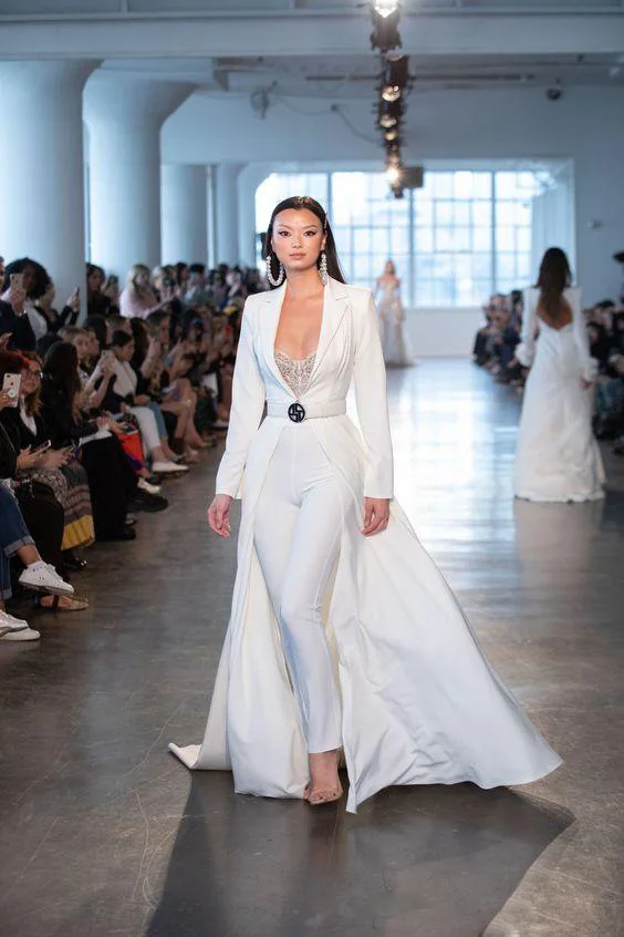 2025 الخريف والشتاء موضة جديدة المرأة مزاجه جديد الدانتيل الحواف بذلة الدانتيل متابعة طويلة الأكمام خندق معطف وهمية قطعتين