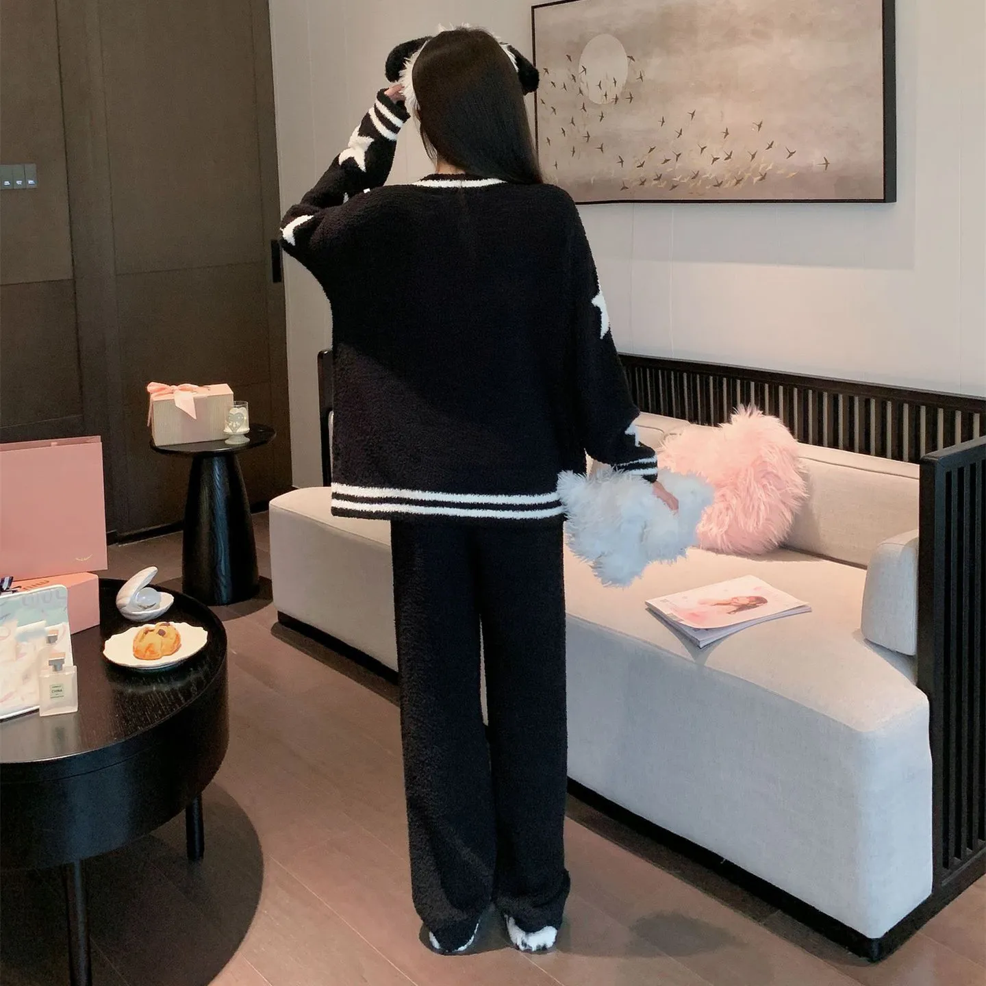 Black Coral Fleece Long Sleeve Thick Loose Warm Sleepwear for Homewear Soft Cozy Cute Star Print Women Pajama Set