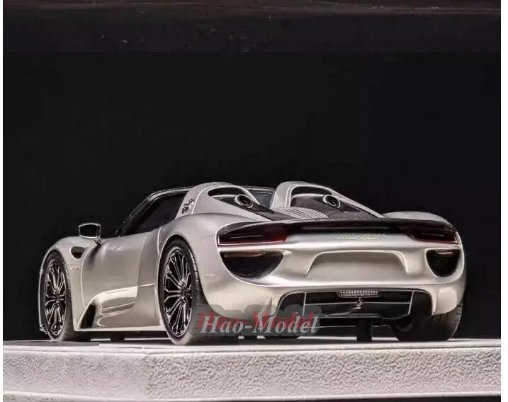 МакияжMU 1/18 для Porsche 918 Spyder, литая под давлением модель автомобиля, имитация игрушки, подарки на день рождения для мальчиков, коллекция для хобби, серебро