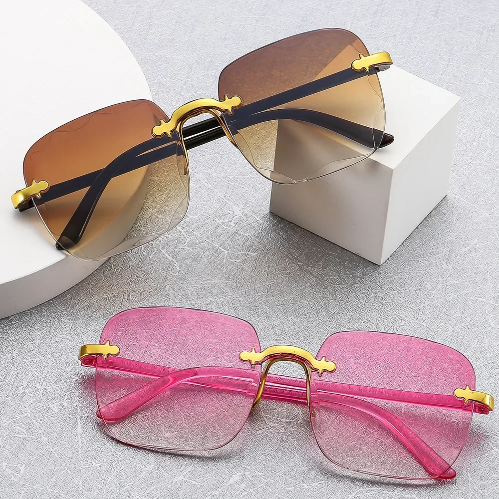 

Large Frame Square Sunglasses Rimless UV Protection Fashion Sunglasses Gradient Two-color Eyewear New lentes de sol mujer