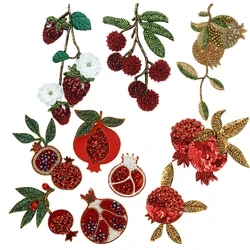Rhinestones Crystal Beaded Pomegranate Patch Exquisite Lychee Srawberry Fruit Badge Sew on Applique for Clothes DIY Bag Deco