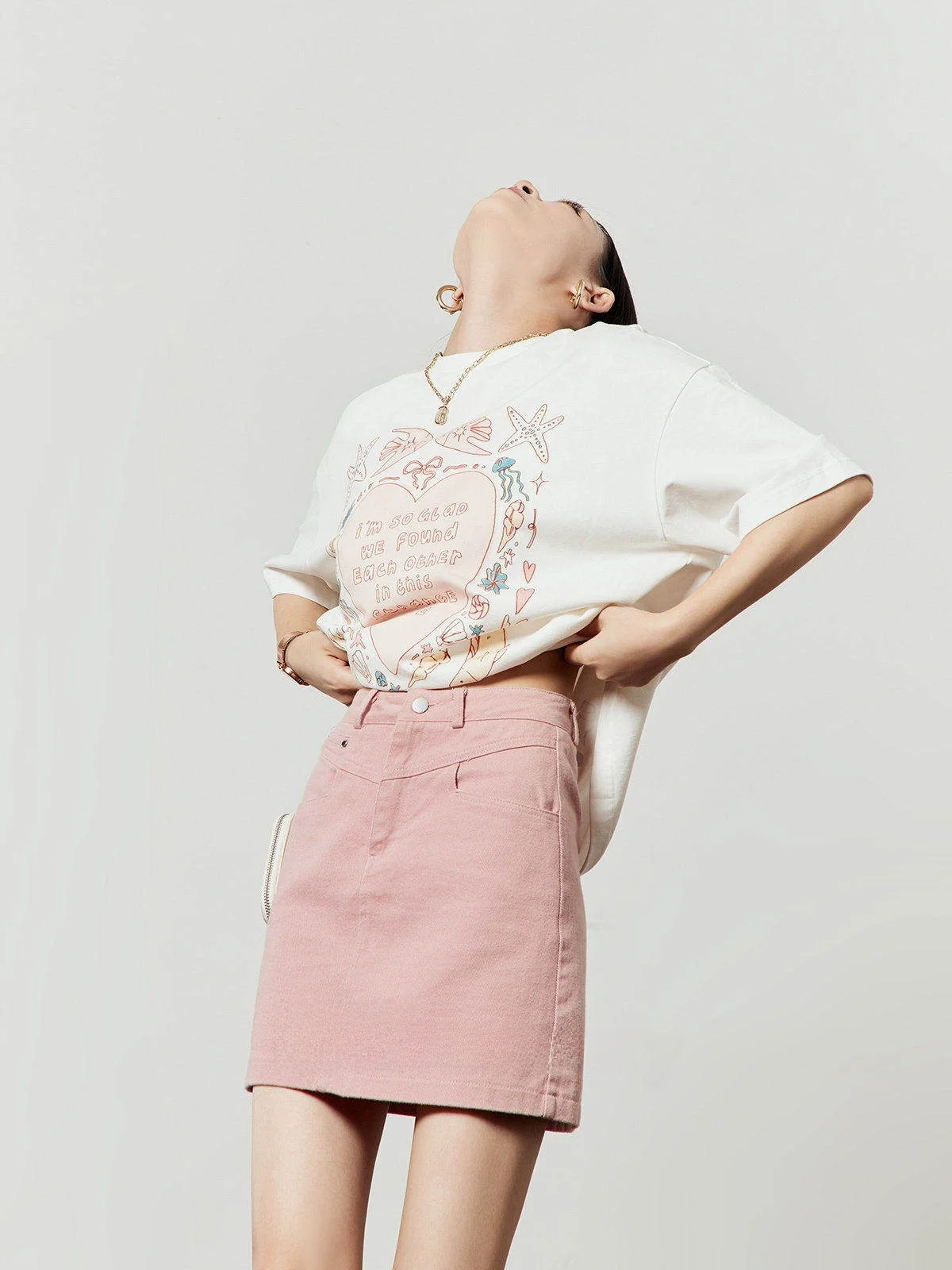 

Casual White T-irt Women's Summer New Cartoon Print round Ne ort Sve Loose Fit Cotton Polyester Blend Zhou Li Wu Brand