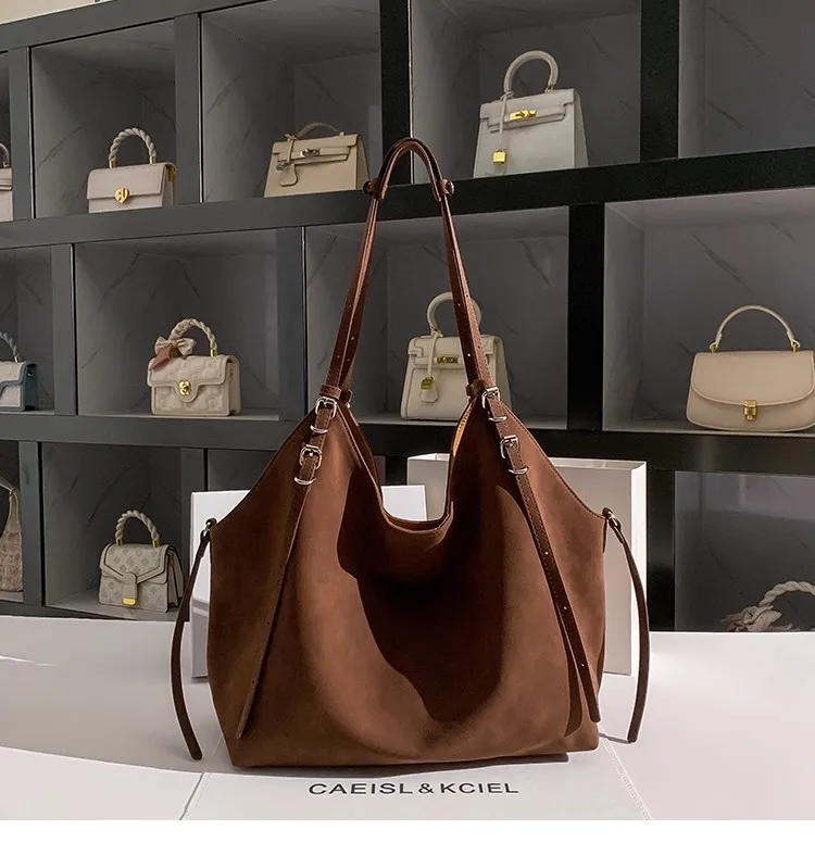 

Autumn New Fashion Brown Color Women Handbag High Quality Large Capacity Bucket Bag Luxury Casual Tote Bag Female Shoulder Bag
