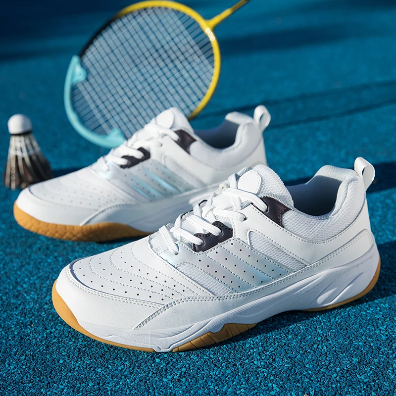 

Unisk lovers' professional tennis shoes, antiskid Y badminton shoes, lightweight, breathable, shock-absorbing fitness shoes36-46