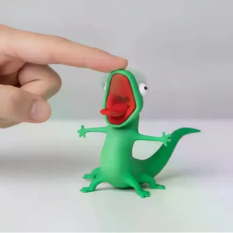3D Printed Green Lizard Ornament Creative Realistic Desktop Decor for Home Office Kids Adults Reptile Lovers Gift view 2