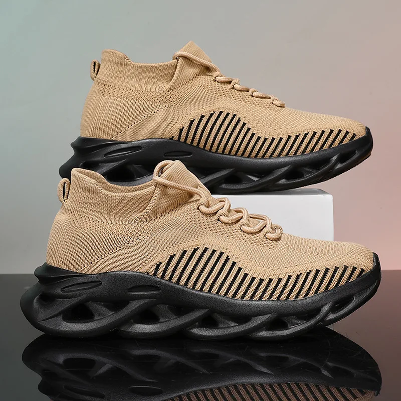 

Men's Flame Printed Sneakers Flying Weave Sports Shoes Comfortable Running Shoes Outdoor Men Athletic Shoes