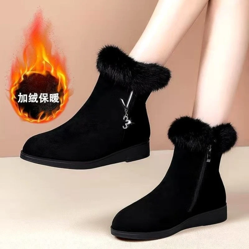 Winter Warme Frauen Stiefel Dicken Plüsch Schnee Stiefel Frauen Zipper Komfortable Outdoor Pelz Kristall Stiefeletten 2025, Casual Baumwolle Schuhe