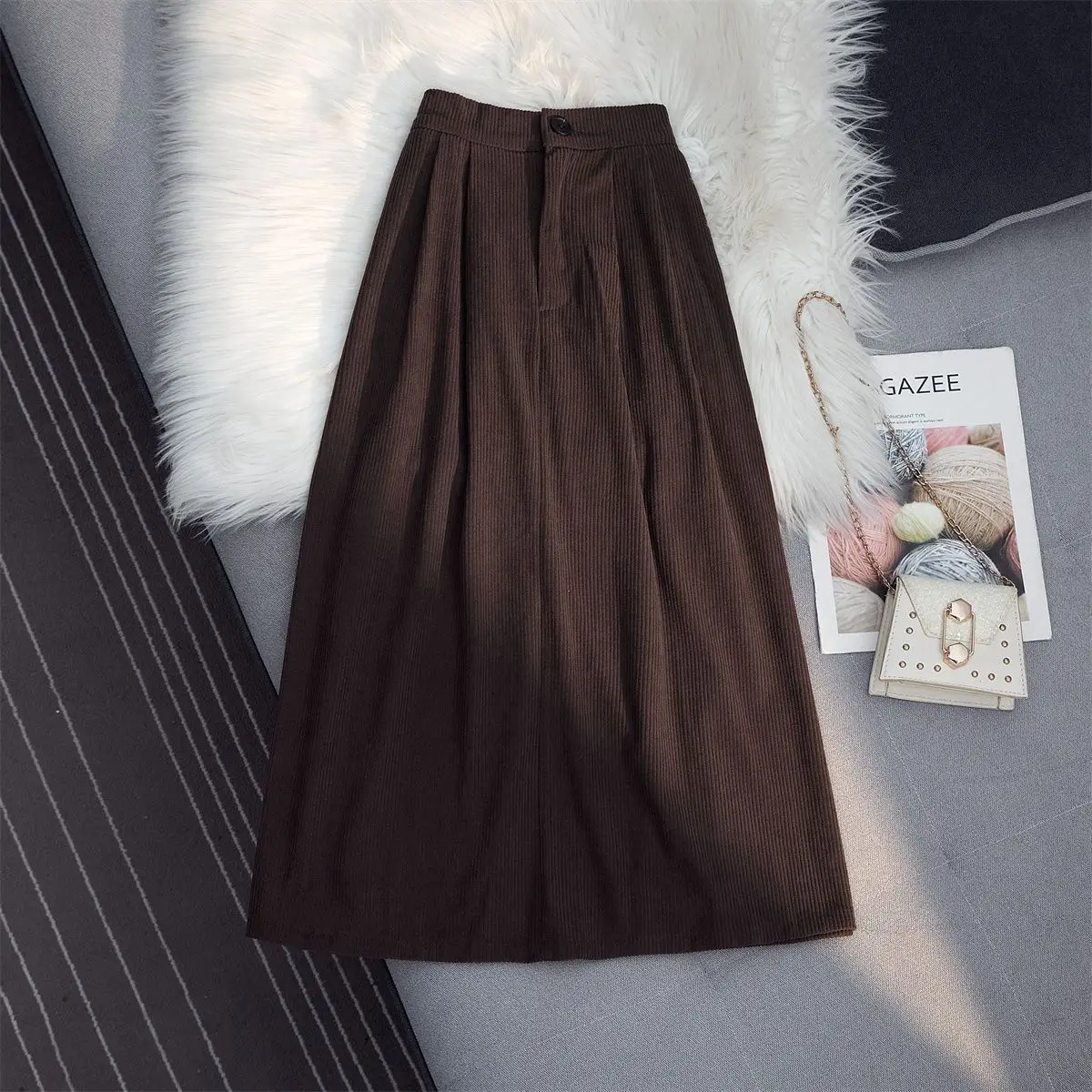 

2023 New Autumn Winter Fashion Women Halfskirt High Waist Slim Elastic Waist Corduroy Halfskirt Casual Loose Simple A-Line Skirt