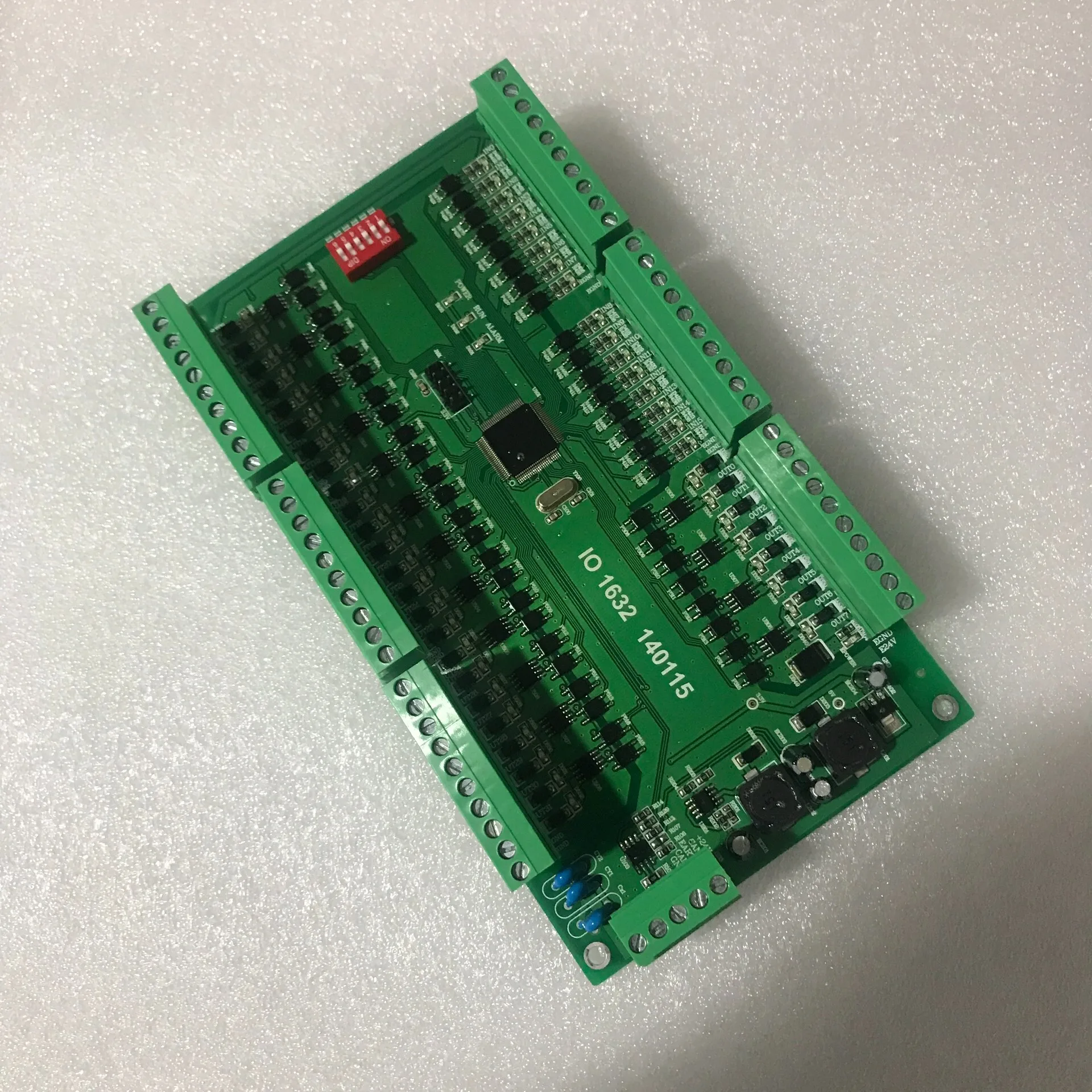 Carte d'extension du contrôleur de mouvement IO 1632 140115