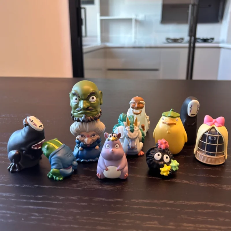 في المخزون بقعة انمي ياباني الأبيض التنين الفحم الكرة قزم مجهولي الهوية الذكور فنجر دمية الديكور فنجر مجموعة لعبة هدية عيد ميلاد