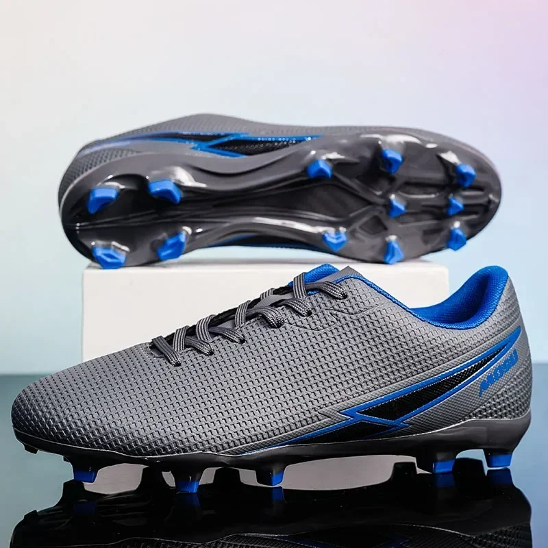 New Men Soccer Shoes Sports Cleats Football Boots Futsal Ultralight Drop Shipping Non-slip Professional Unisex Breathable Tênis