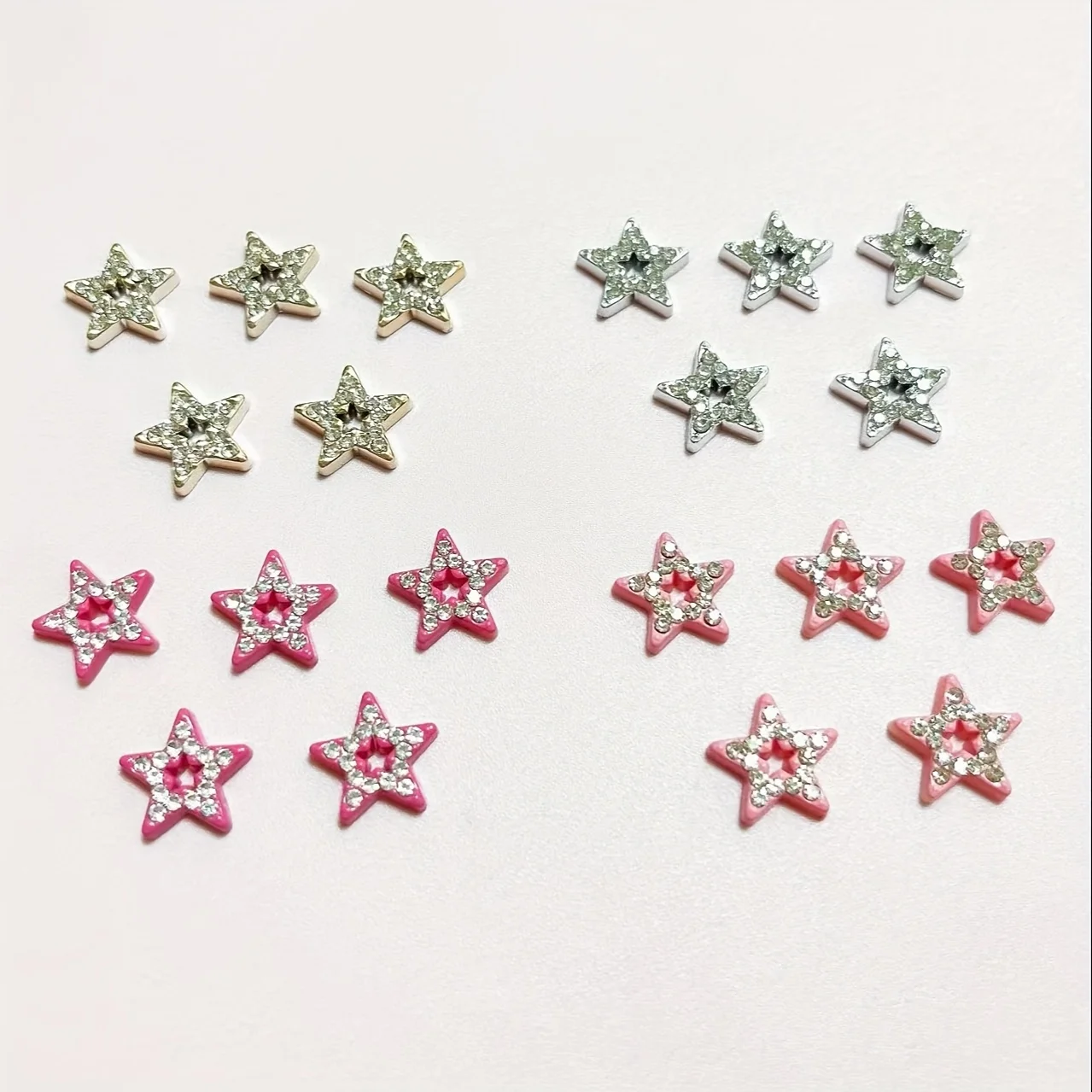 20Pcs Bling Diamond Pink Sliver Hollow Star Triple Heart Pentagram Bow Gold Queen Smile Words Junk Phon Case Decoration Charms