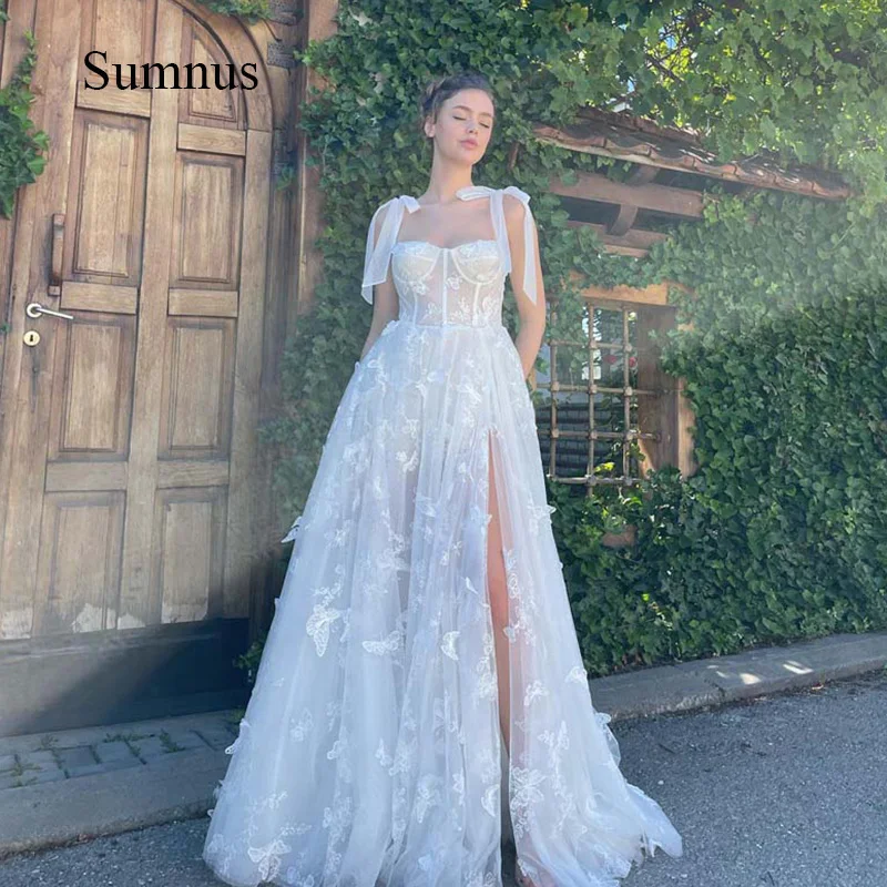 

Sumnus White Lace Appliques A Line Prom Dress Tulle Bow Straps Side Split Evening Gown Floor Length Sweetheart Party Dresses