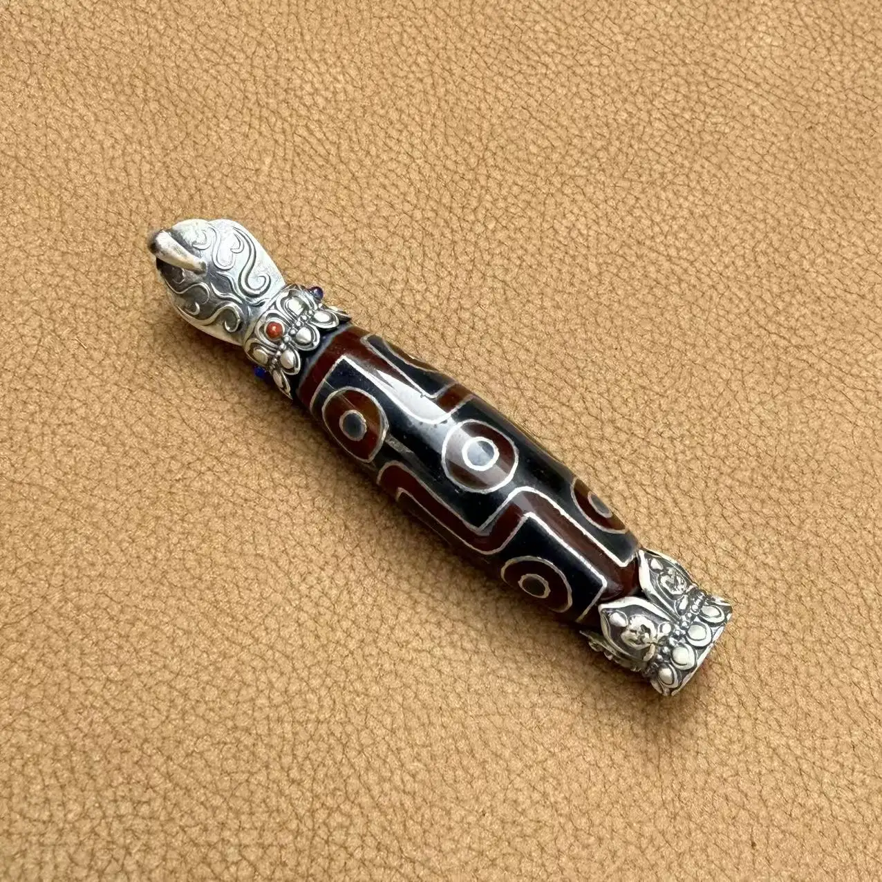 

925 Silver Stands Enlaid Silver wire king 9 Eyes Pendant Tibetan Style Pendants for Men and Women