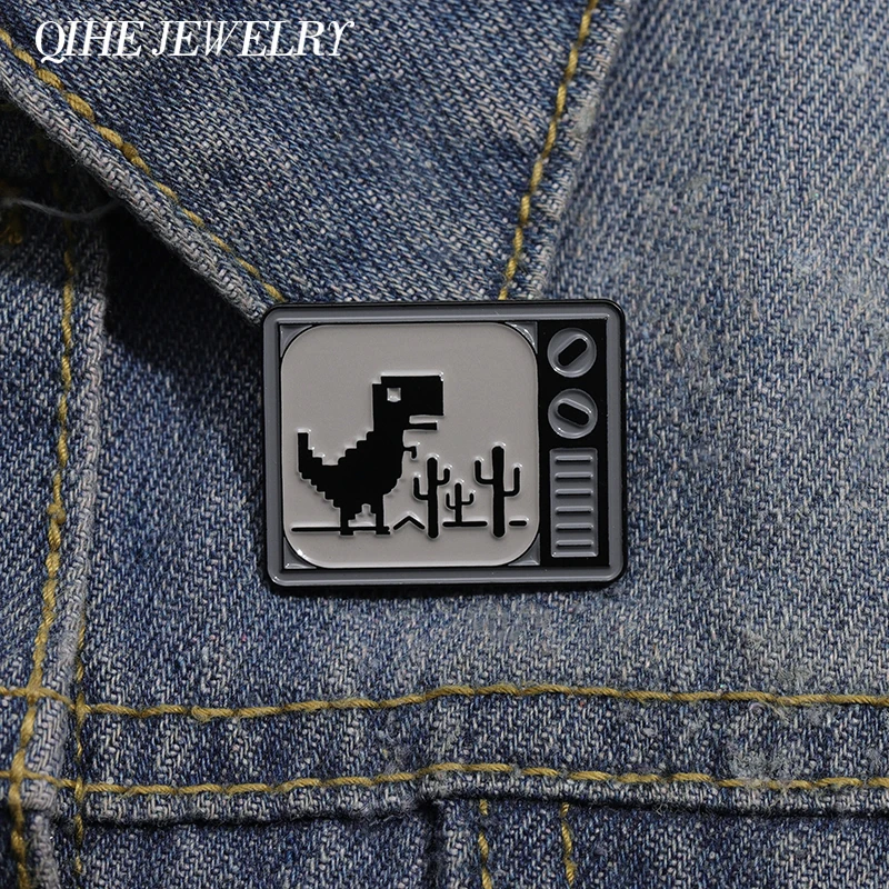 Retro TV Pixel Dinosaur Brooch Enamel Pins Funny Cartoon Badge Decorative Backpack Jacket Lapel Pin Jewelry Gift for Friends
