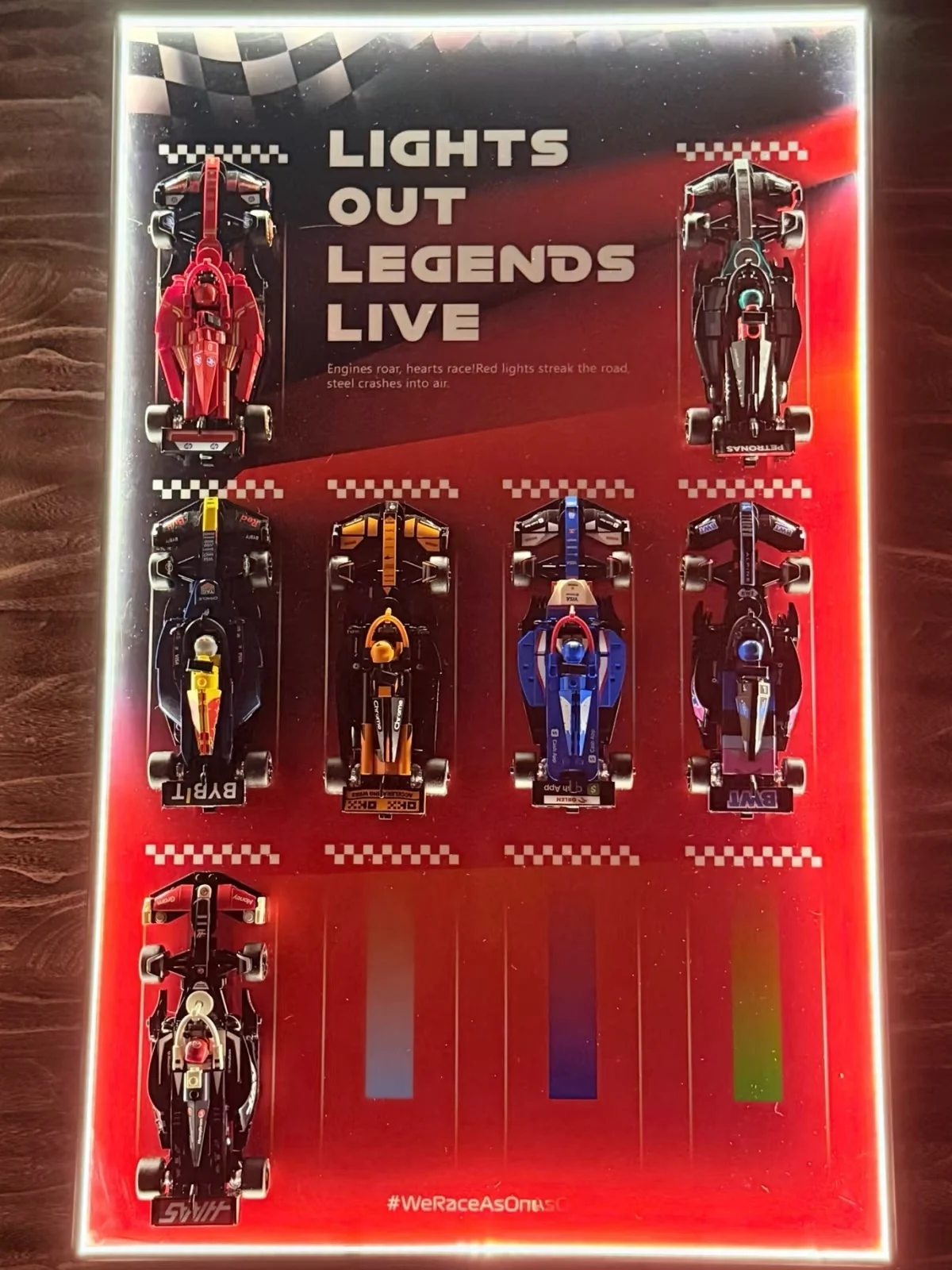 NEWDisplay Wallboard Compatibel voor LEGO Speed Racing Series F1 tien bouwsteenauto's model Wandmontage Displaybox Fotolijst