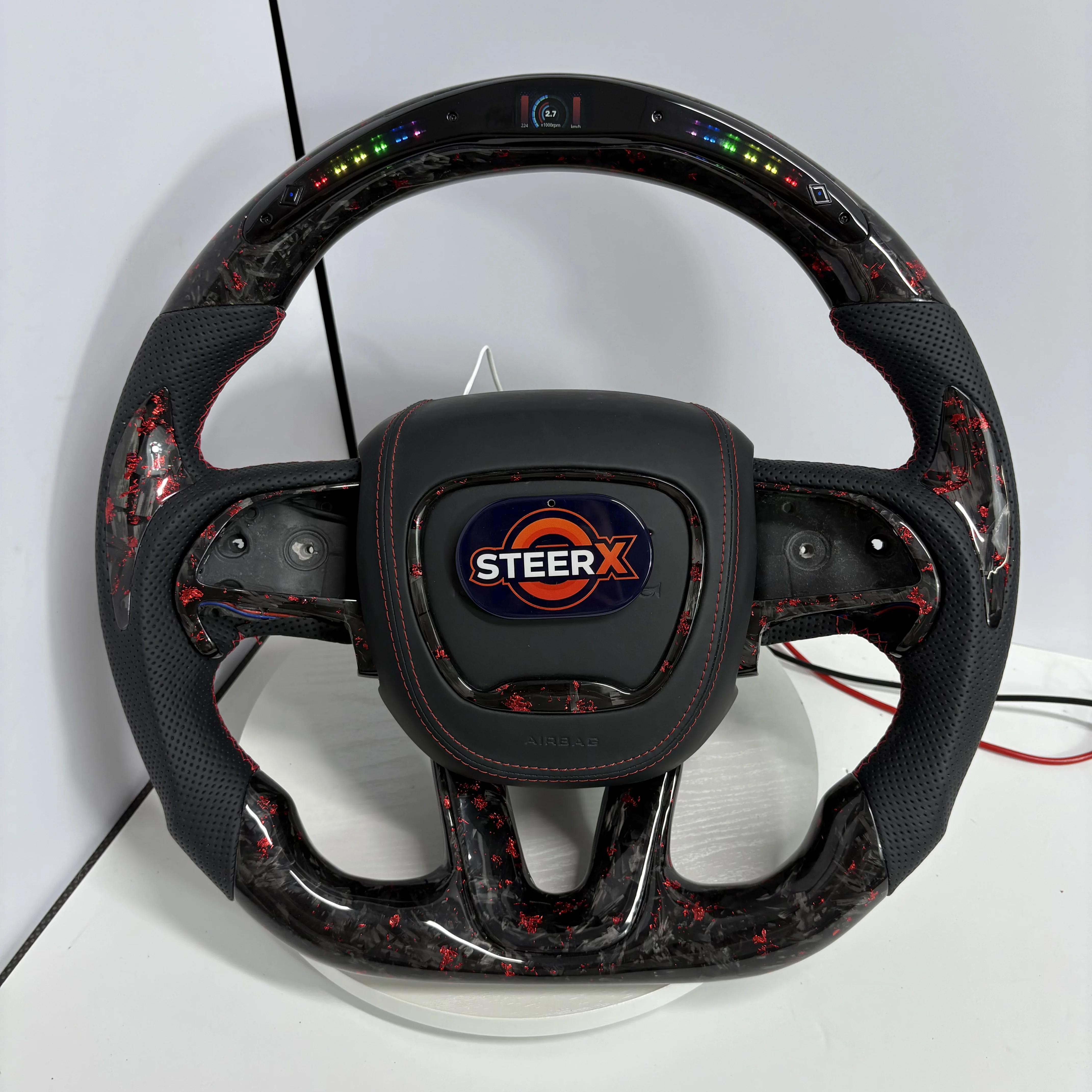 

Горячая распродажа | Кованое светодиодное рулевое колесо из углеродного волокна для Dodge Challenger, Charger, Hellcat и Grand Cherokee 2015-2023 гг.