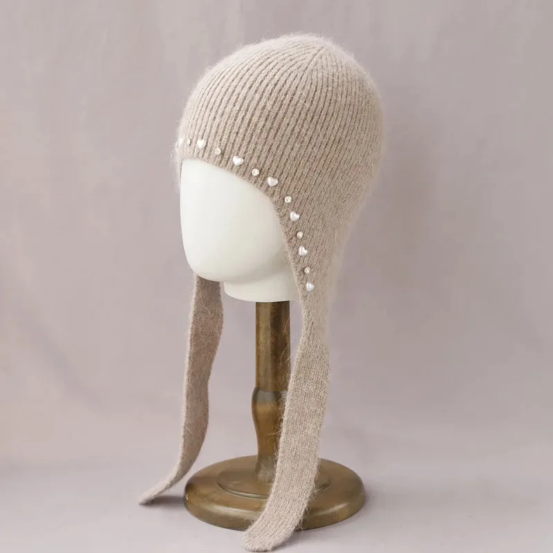 New Y2K Hot Selling Pearl Accessories Winter Hat For Women Fashion Warm Hats Solid Adult Cover Head Cap
