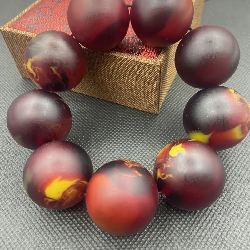 

Натуральный браслет из серого амбры (амбрагрис) с одинарной нитью, стойкий аромат, успокаивающие молитвенные бусы, красный