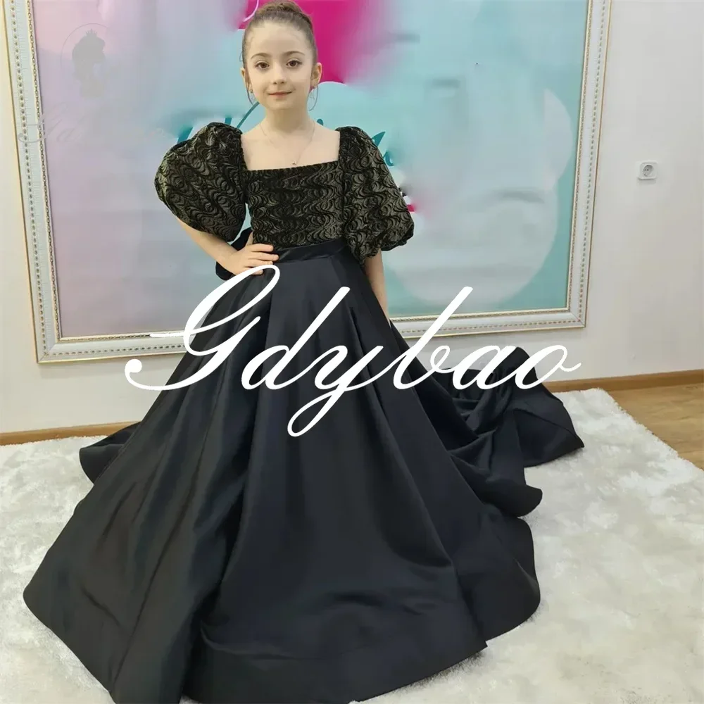 Luxury Pleat Square Neck Short Puff A Line Wedding Party Flower Girl Dress Floor Length Sweep Train First Communion Gown New