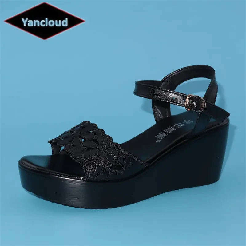 Yancloud 2023 Original Designer Floral Cutout Comfortable Beach Office Mom Platform Sandals Summer 2025 Med Heels Leather Shoes