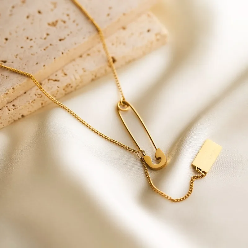 Korean Fashion Simple Gold Color Stainless Steel Pin Square Letter Tag Tassel Necklace for Women Girl Creative Jewelry Colorfast