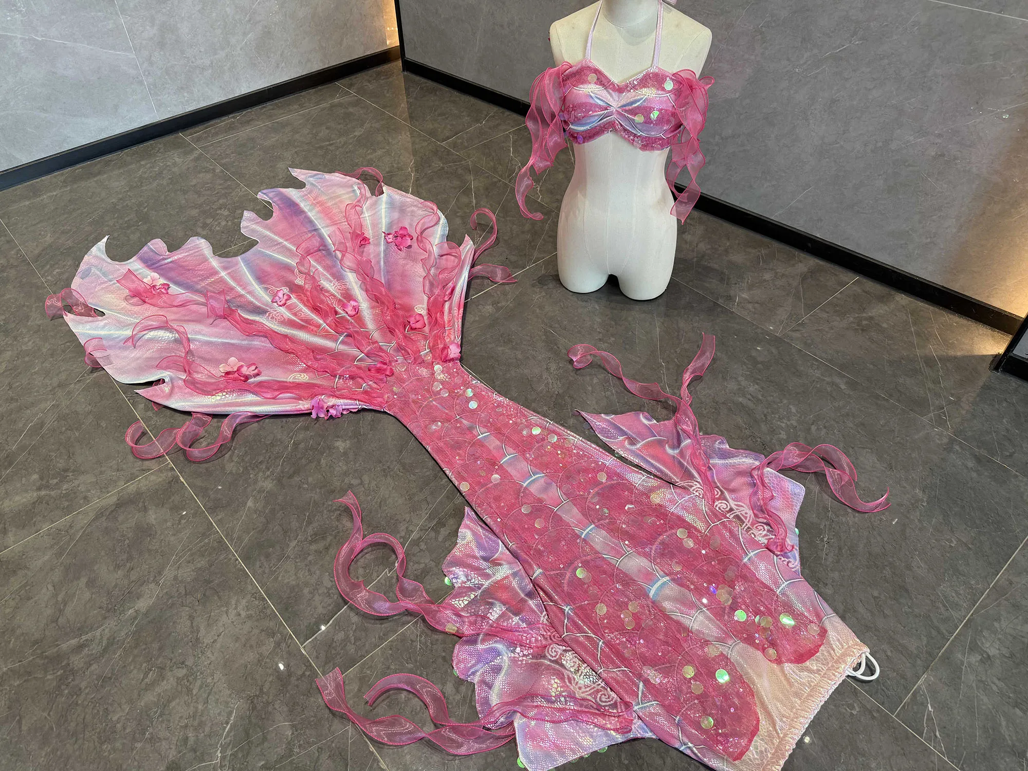 

New Hot Stamping Sequins Mermaid Tail Flower Fairy Floating Veil Mermaid Performance Costume Diving Shooting At The Aquarium
