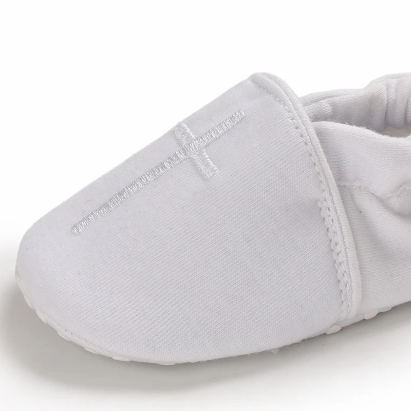 Weiße Tauf-Babyschuhe für Jungen und Mädchen, weichsohlige Baptismusschuhe, Sneakers für Neugeborene, Tauf-Lauflernschuhe – Detail 12