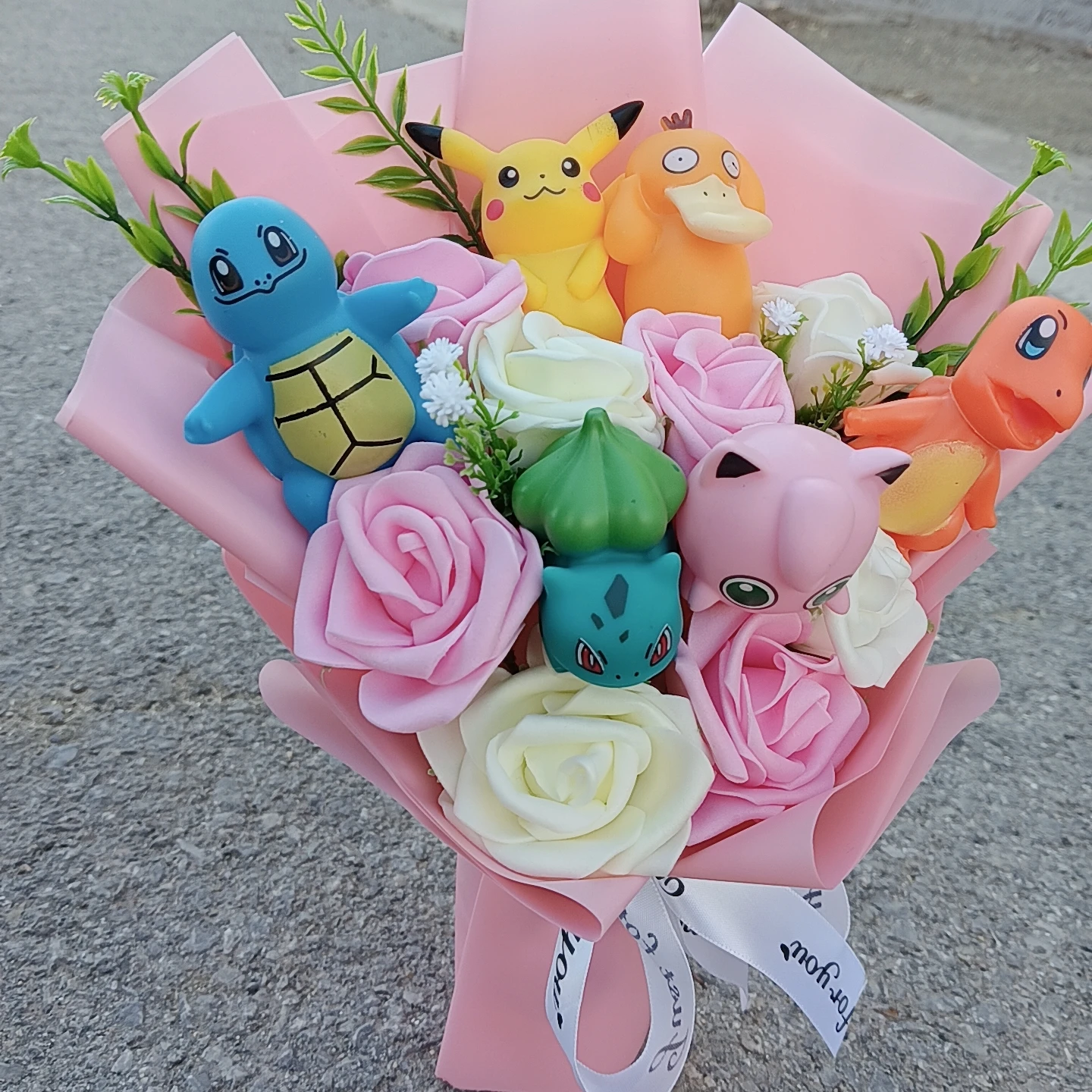 Pokemon Bouquet Gengar Charmander Squirtle Bulbasaur Eevee Pikachu Compleanno Regalo di San Valentino Regalo di festa di Natale