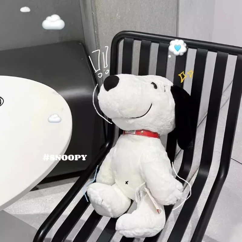 

2025 New Sitting Posture Snoopy Pillow Toy Cute Plush Doll Cartoon Doll Room Ornaments Birthday Gift for Friends Soothe Sleep