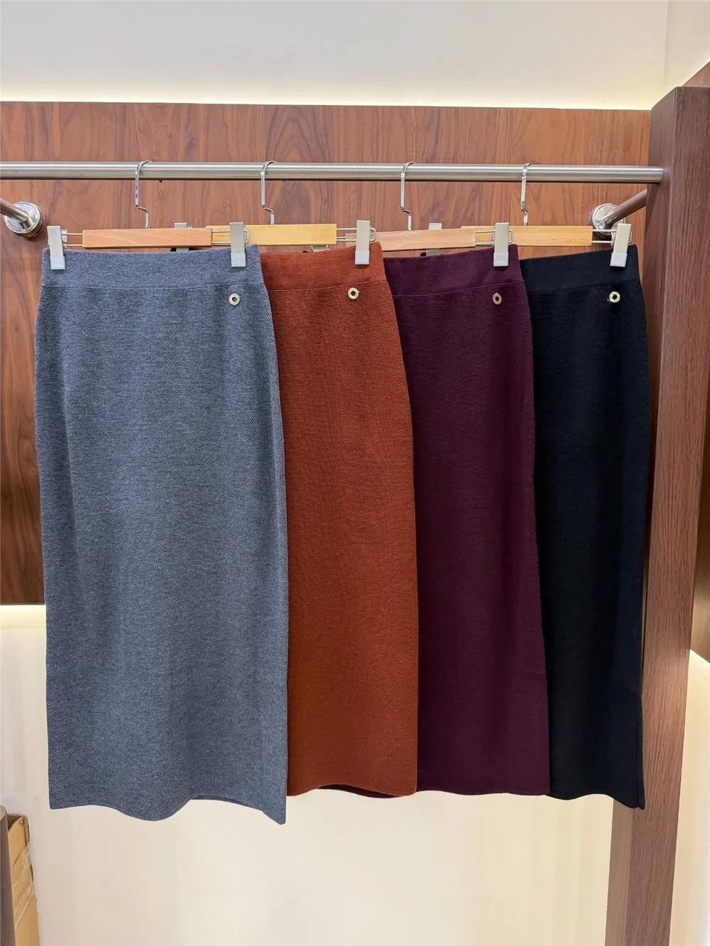 Women's High Waist Wool Skirt Autumn Winter Chic Office Lady Grace Style Half Skirt Bag Knitwear Skirts