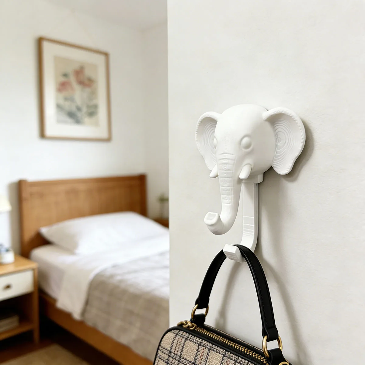 Creative Elephant-Shaped No-Drill Hooks for Home, Living Room, Bedroom, Bathroom, Single Piece
