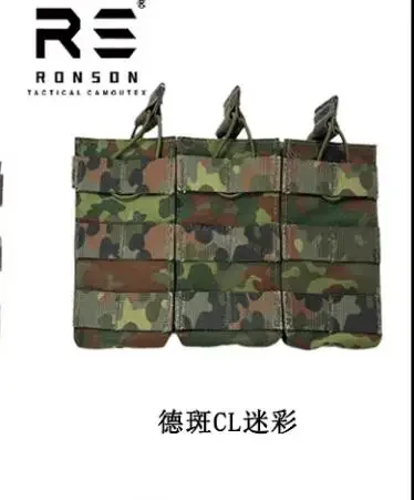 Trois pocommuniste russes Together Magazine, Flecktarn CamSolomon