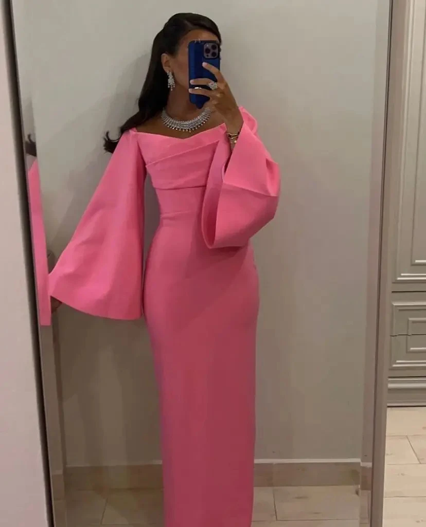 Elegant Prom Dresses Pink Long Sleeves Boat Neck Formal Saudi Arabia Sexy Long Sleeves Evening Party Dress Straight Pleated