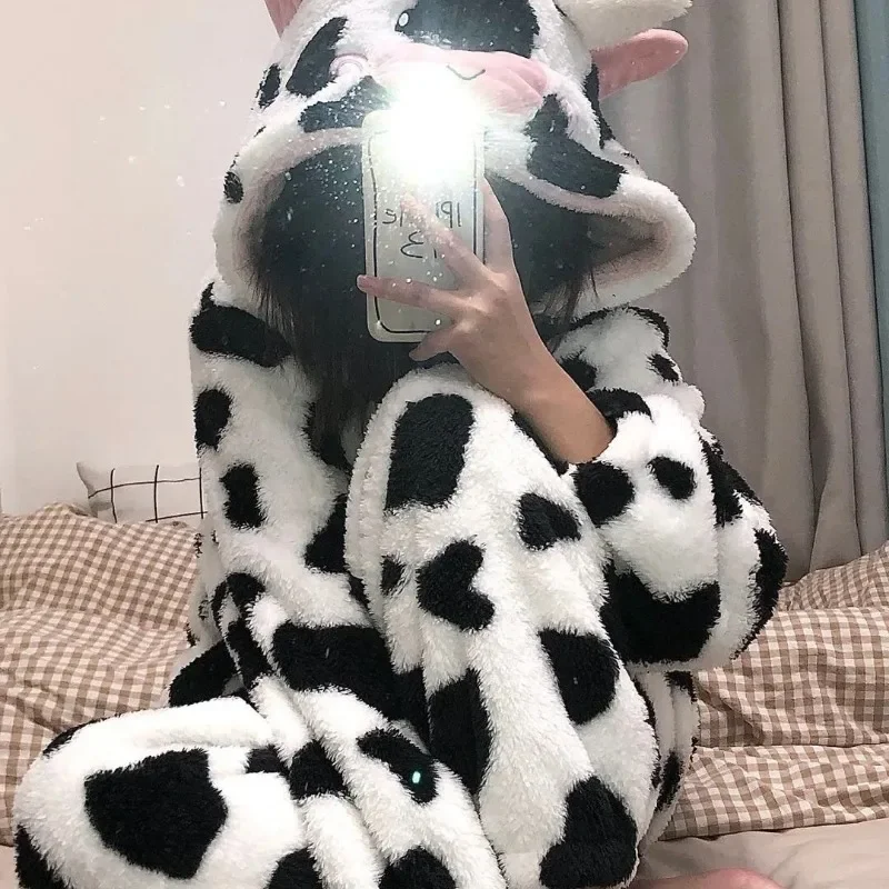 Cow Coral Fleece Pajama Women Nightgown Autumn Winter Sleepwear Fleece Thick Cute Flannel Loungewear Suit Round Collar Homewear