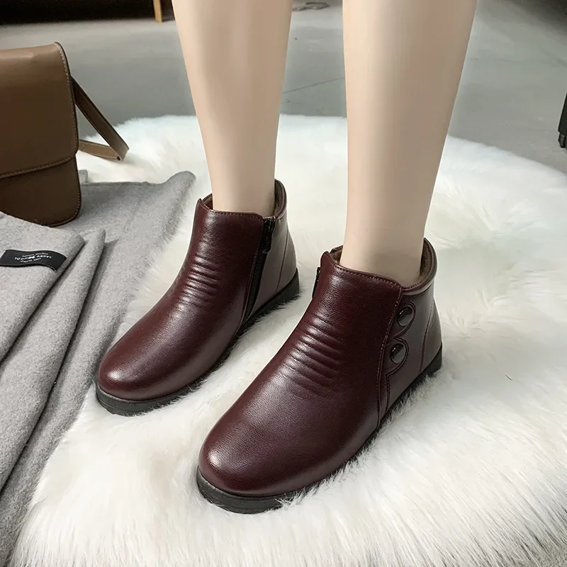 Winter Women Boots 2023 Trendy Mother Boots Fashion Soft Leather Short Tube Bare Boots Outdoor Leisure Platform Shoes Women Shoe