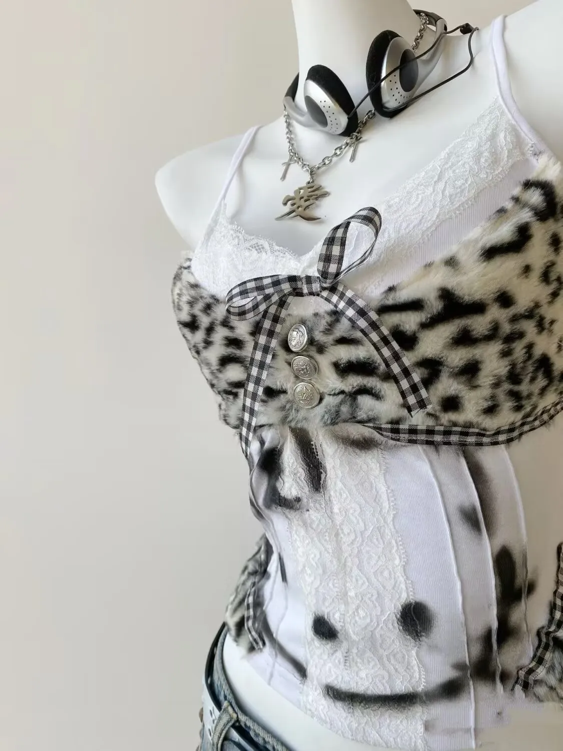 خمر هوتي الرسن تانك القمم ثقافة فرعية ليوبارد المرقعة سترة المرأة Kawaii هريرة طباعة سليم Y2K المحاصيل القمم ملابس حريمي