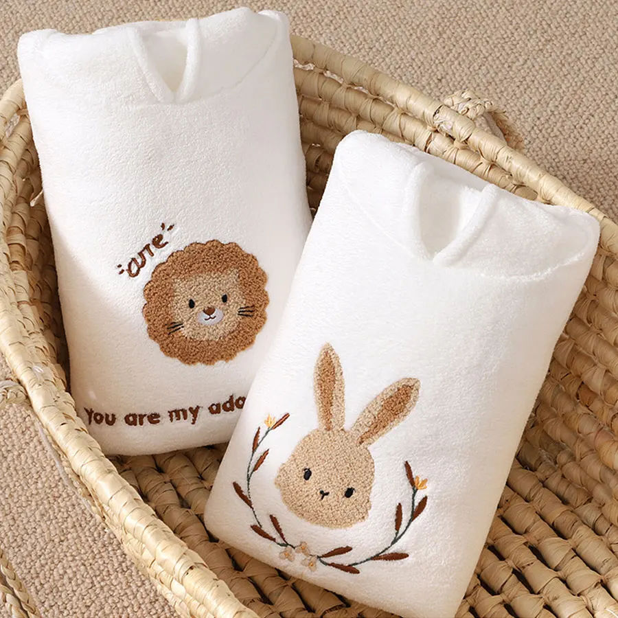 Baby Hooded Bathrobe Kids Bath Towel Super Soft Bathrobe Newborn Absorbent Quick Drying Bathroom Towel Summer Beach Towel view 2