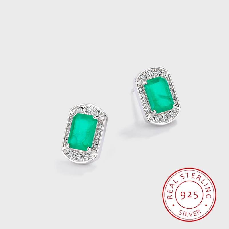 

Luxurious and Authentic S925 Silver Sugar Cube Retro Green Zirconia Women's Exquisite Versatile Earrings