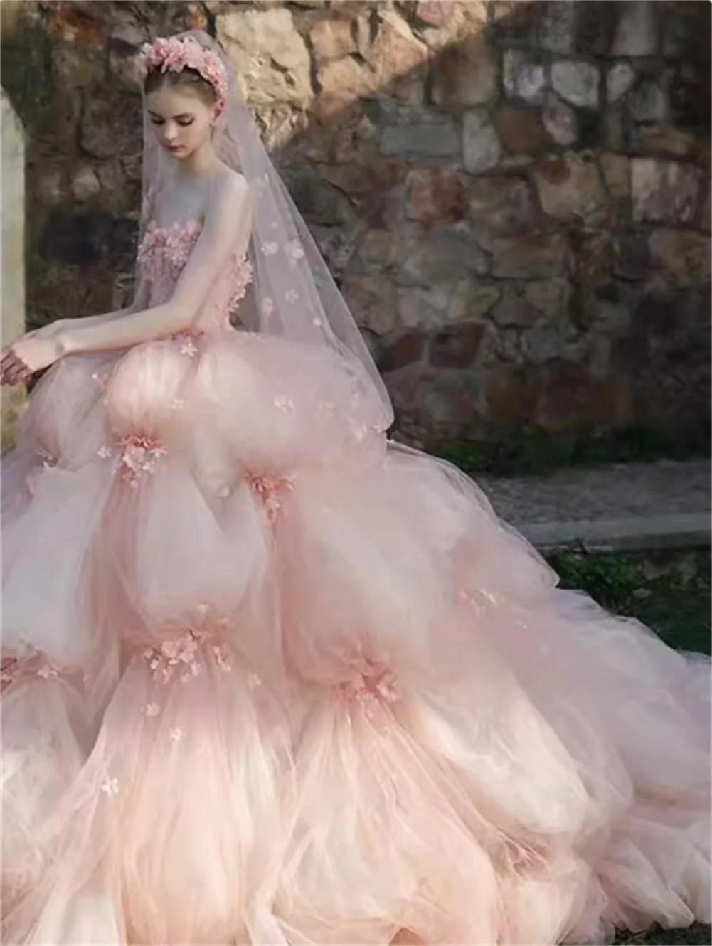 Customized Strapless Laces Appliques Ball Gown White Wedding Dress Pink 3D Flowers Beading Vintage Bridal Gown vestidos de novia