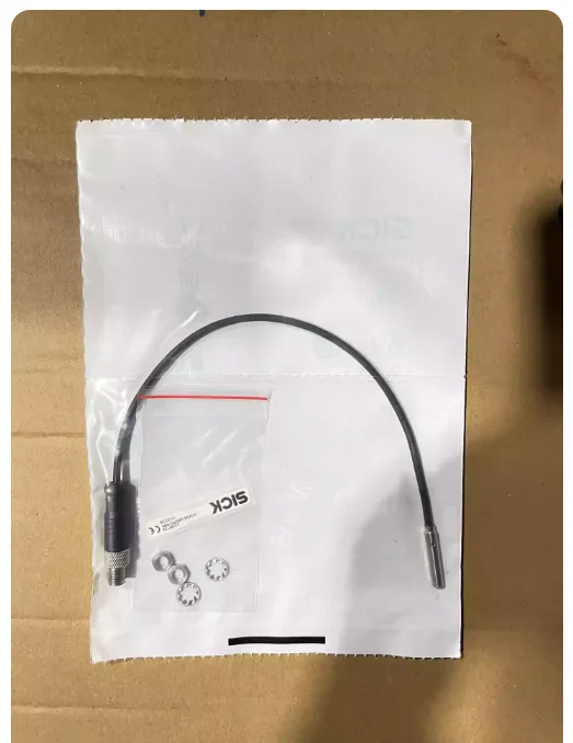 

IMM05-1B5PSVR8S Order number: 1108733 Inductive proximity sensor