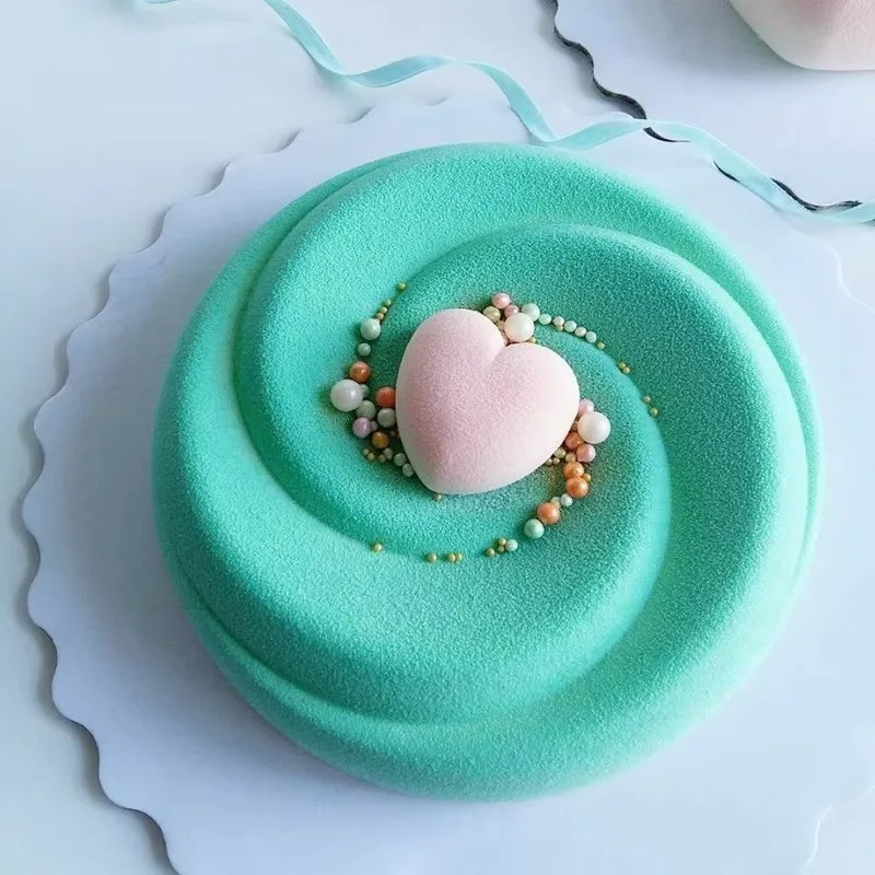 

Round Wavy Pastry Silicone Mold Christmas Tray Mousse Dessert DIY Chocolate Fondant Pastry Kitchen Bakeware Tray Accessories